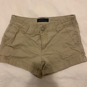 Aeropostale khaki shorts